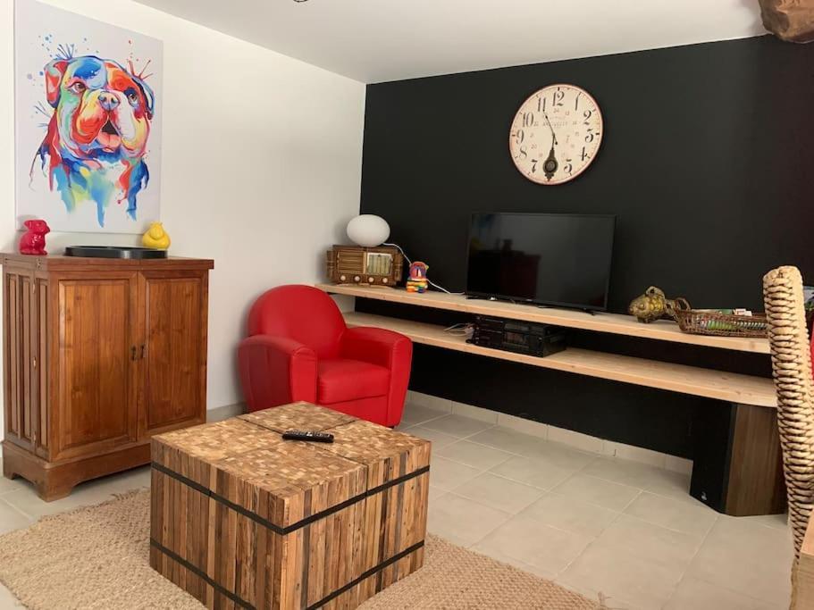 Gite A La Ferme Avec Jacuzzi Et Piscine Chauffee Saint-Felix-de-Tournegat 외부 사진
